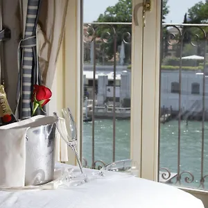 Hotel Dei Dragomanni, Venice