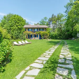 Lovely With Huge Garden Surrounded By Nature Villa